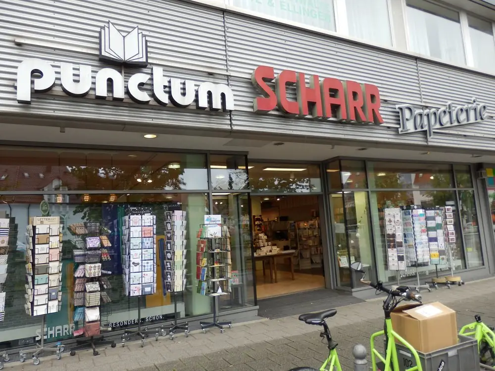 SCHARR Papeterie und Buchhandlung Weilimdorf – Außenansicht